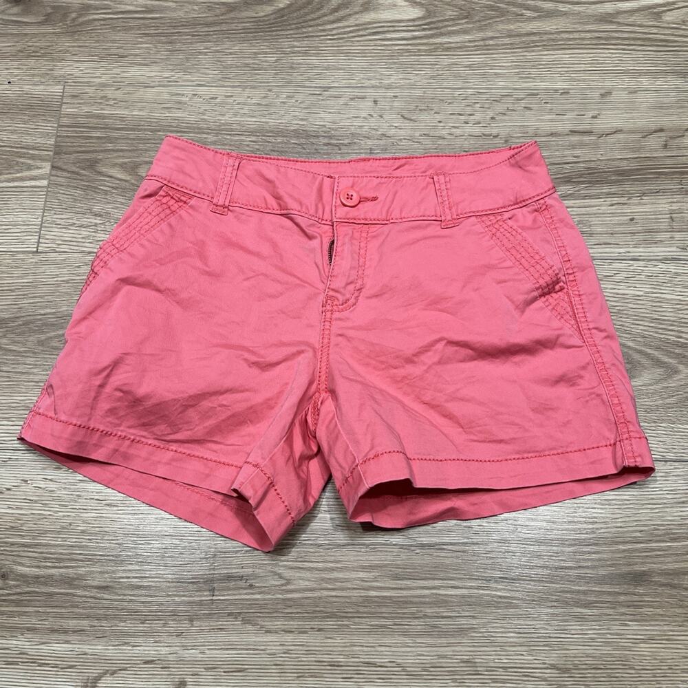 Maurices Womens Coral shorts Size 7/8 (A43)